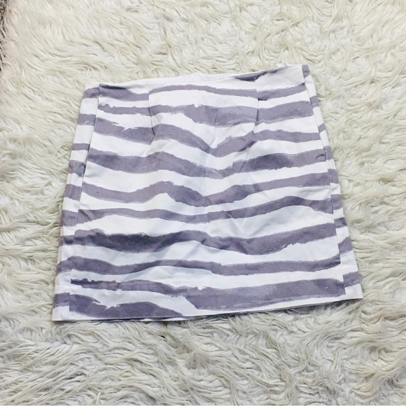 J. Crew Gray Zebra Striped Mini Skirt Size 0 - Picture 3 of 10